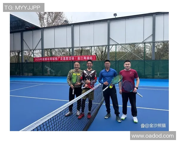 成都网球队耐力训练揭秘网球巨献背后的坚持与奋斗 成都网球队耐力训练揭秘网球巨献背后的坚持与奋斗